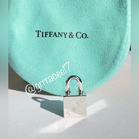 AUTH RARE vintage Tiffany & Co. 1837 cube charm/pendant✨ - Picture 8 of 16